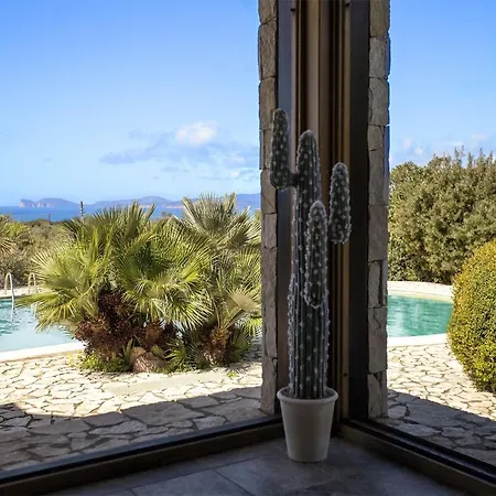 Clicksardinia Paraiba With Private Pool Facing The Sea For 12 People *