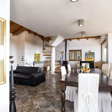 Clicksardinia Paraiba With Private Pool Facing The Sea For 12 People Alghero