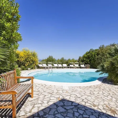 Villa Clicksardinia Paraiba With Private Pool Facing The Sea For 12 People *
